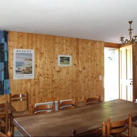 Gite Molliebon Bed & Breakfast *